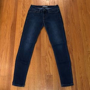 Levis 535 Super Skinny Jeans